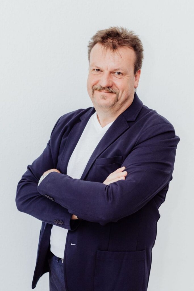 healthresulting-dozent-manfred hein